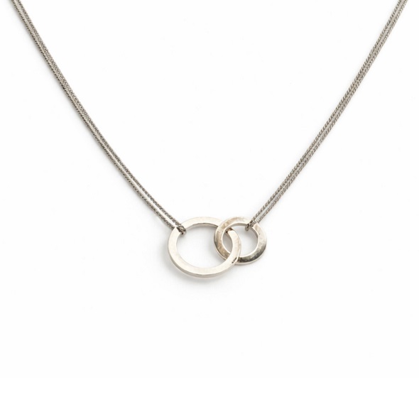 Interlocking Circle Eternal Bond Necklace – 92.5 Sterling Silver Double Hoop Pendant with Minimalist Curb Chain
