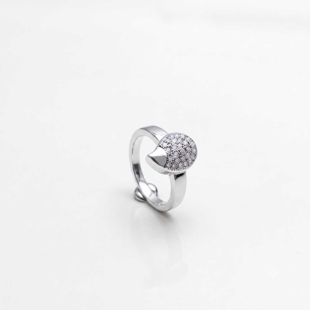 CZ  Diamond Cluster 925 Silver Ring