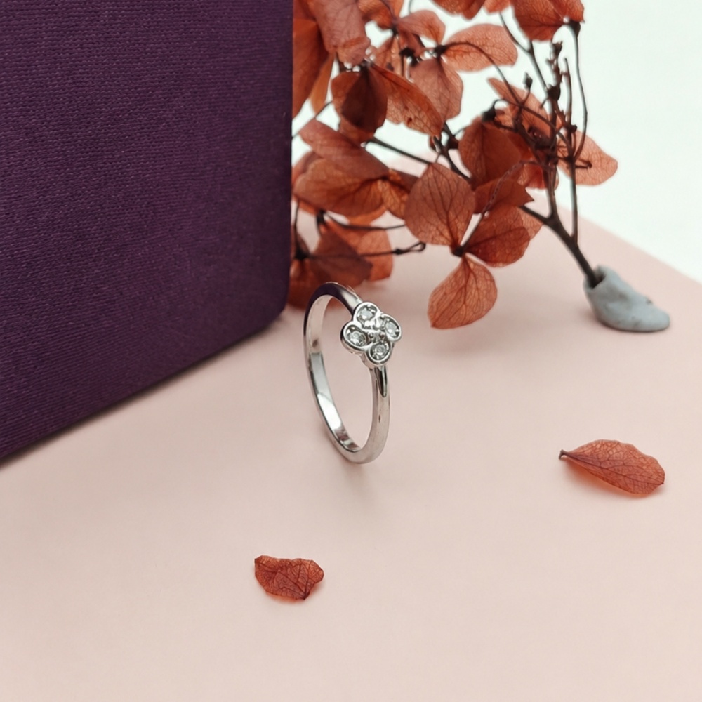Four Petal Crystal Flower 925 Silver Ring