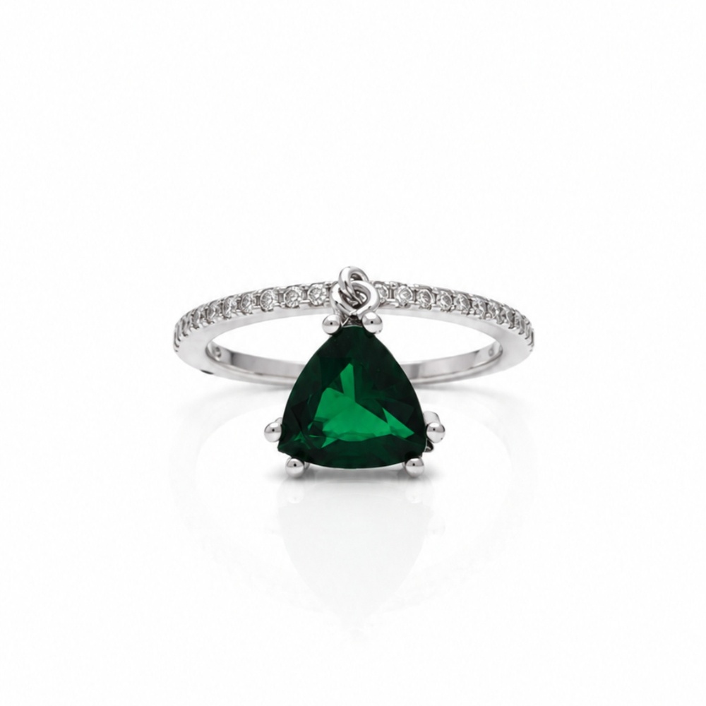 Royal Emerald 925 Silver Ring