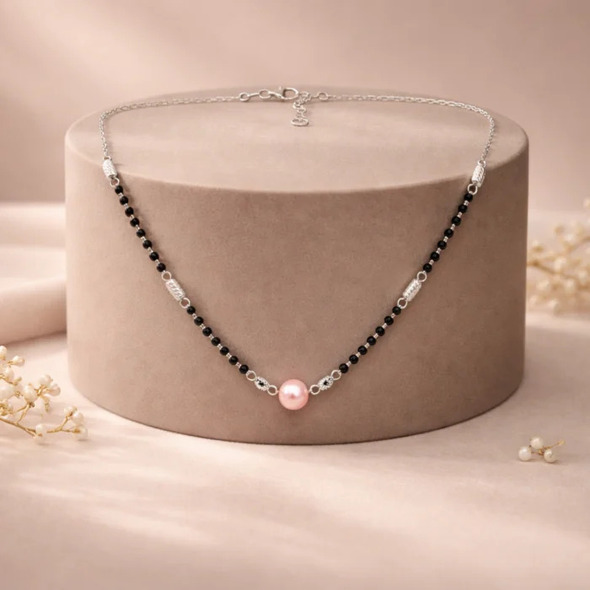 Blush Pearl Mangalsutra – 92.5 Sterling Silver Necklace with Sacred Black Beads and Rose-Hued Center Pearl