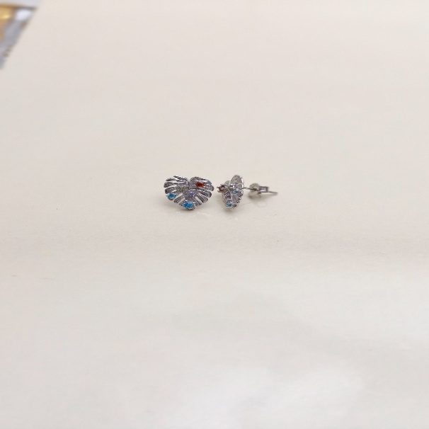 925 Sterling Silver Heart Radiance Stud Earrings