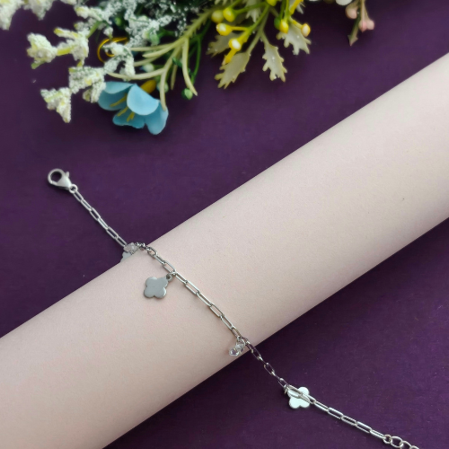 Dangling Quatrefoil 925 Sterling Silver Bhabhi Rakhi Bracelet – Premium Designer Rakhi